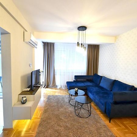 Sky Lux Apartman Gornji Milanovac Kültér fotó