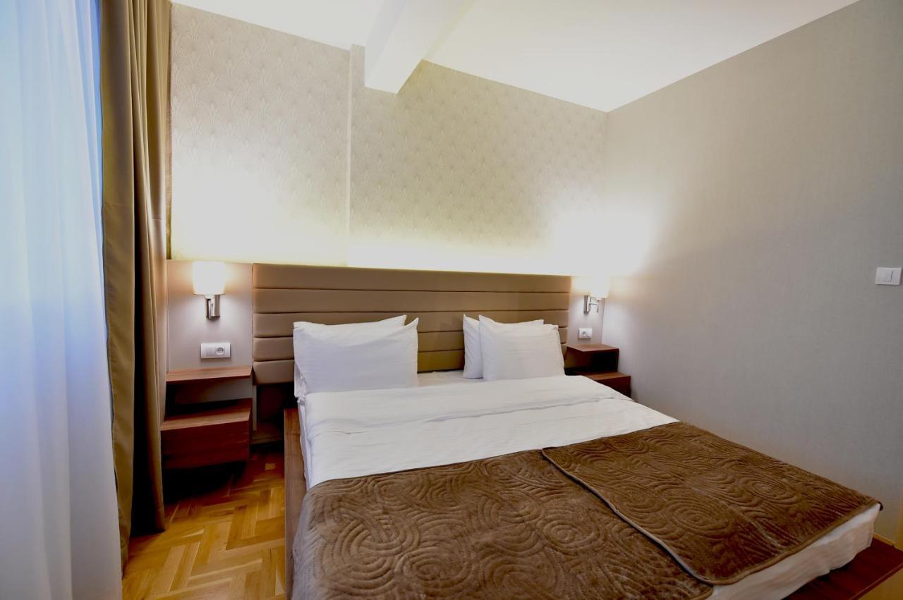 Sky Lux Apartman Gornji Milanovac Kültér fotó