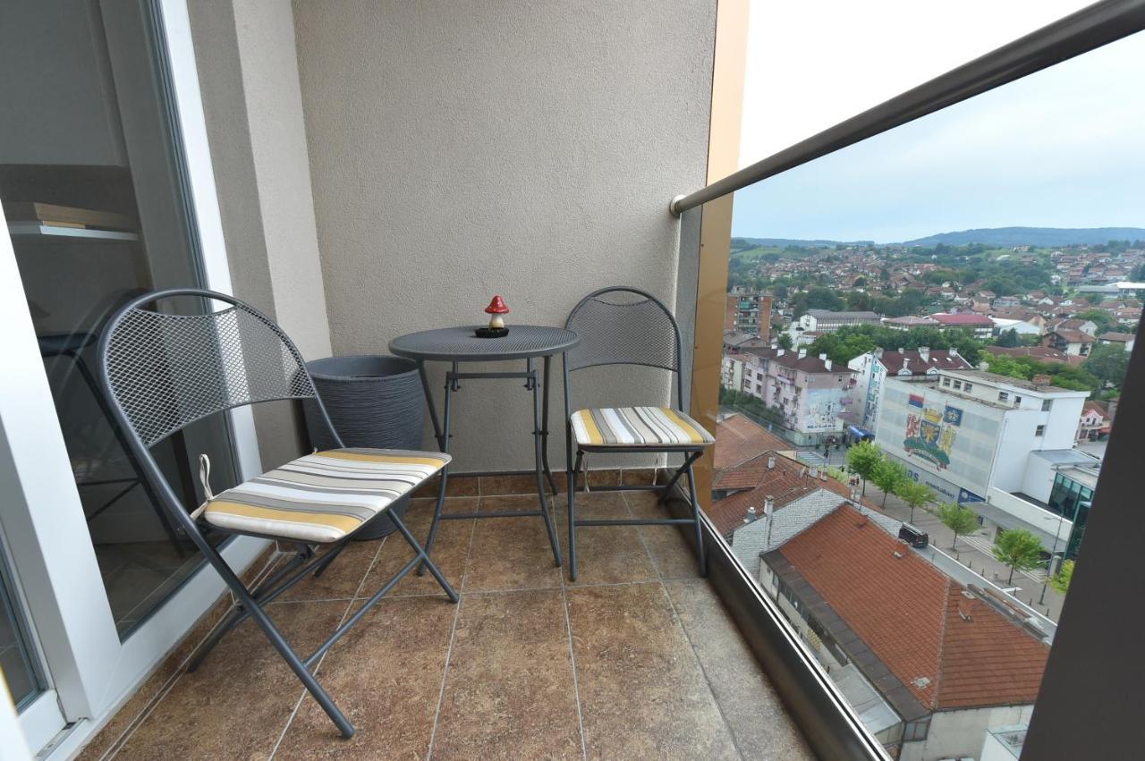 Sky Lux Apartman Gornji Milanovac Kültér fotó